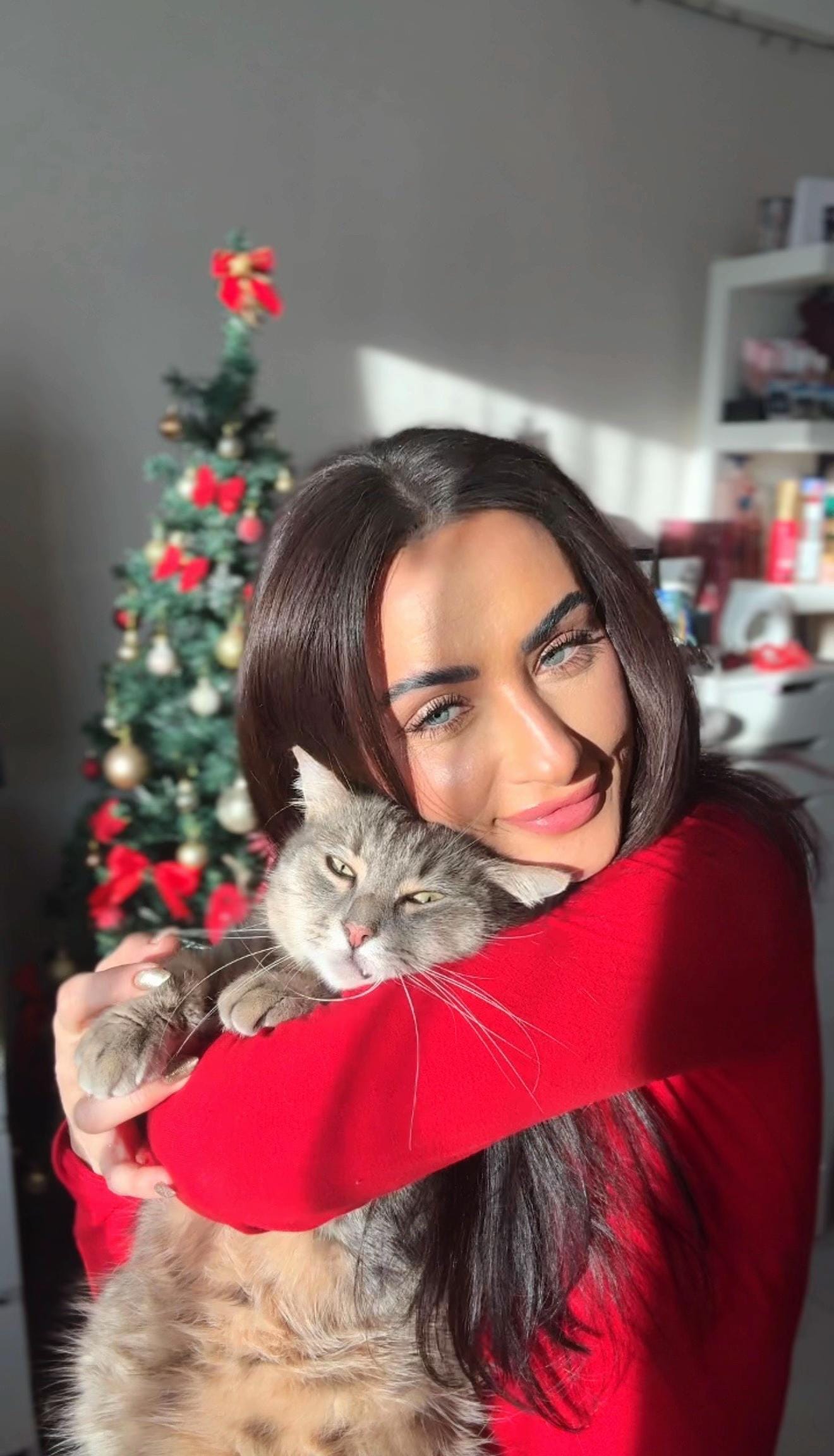 Post 6 by Julia.cristian on TikTok (video)