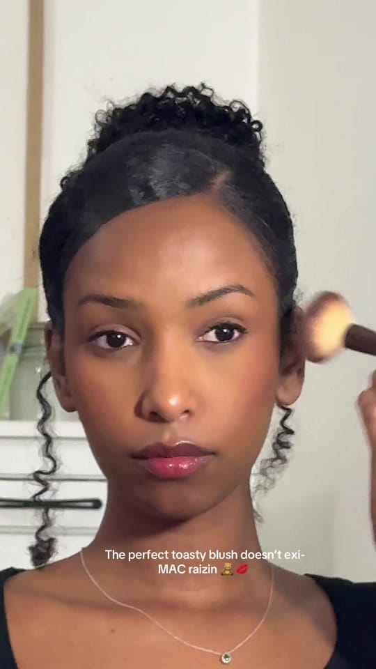Post 3 by Salma on TikTok (video)