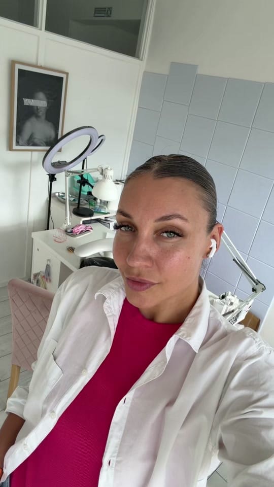 Post 6 by Medusanailss_ on TikTok (video)