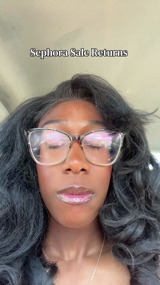 Post 6 by Jania | Content Creator on TikTok (video)