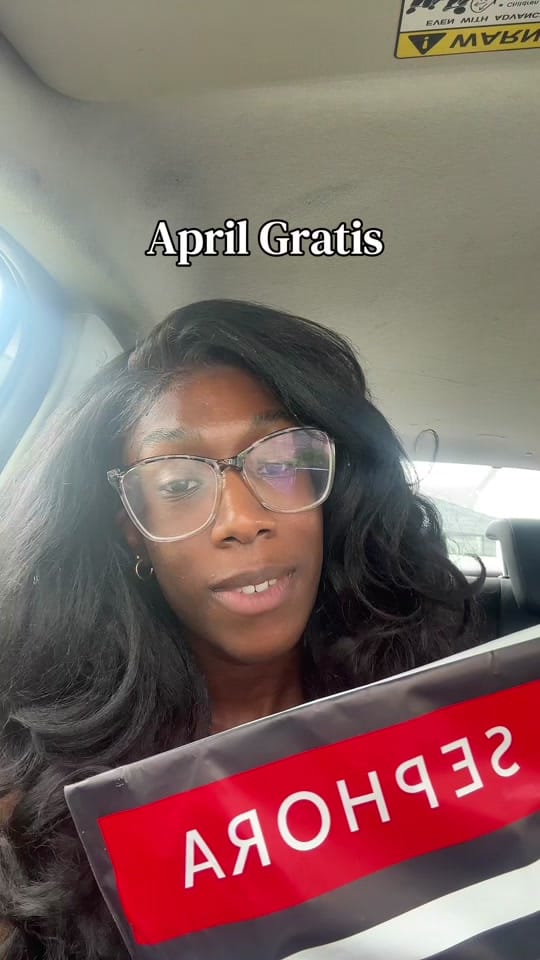 Post 7 by Jania | Content Creator on TikTok (video)