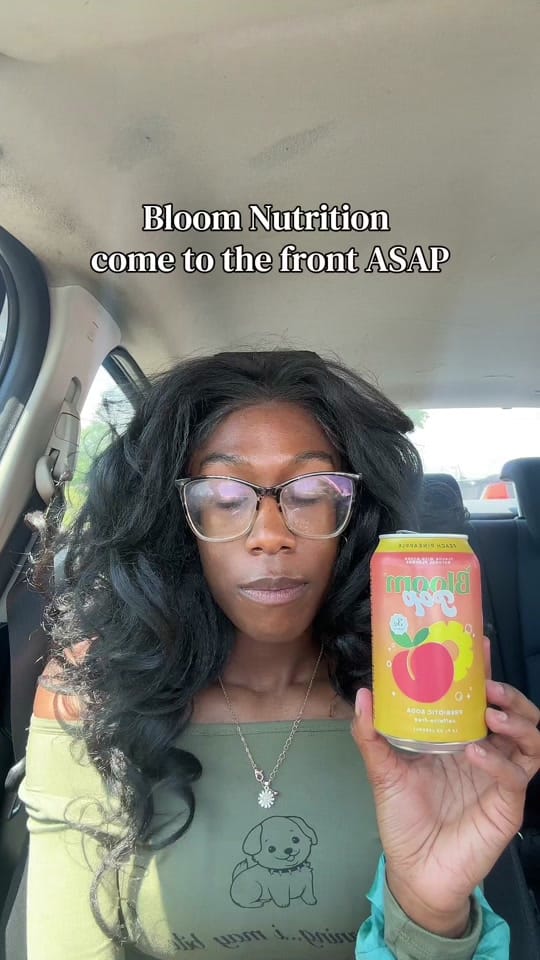 Post 5 by Jania | Content Creator on TikTok (video)