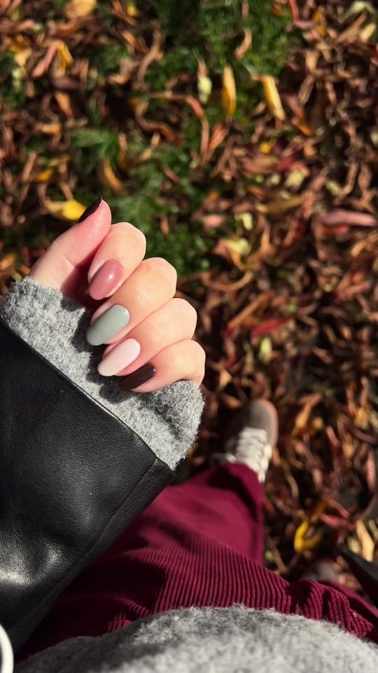 Post 4 by SWAK Nails on TikTok (video)