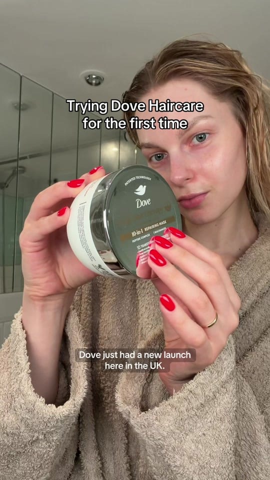 Post 8 by Greta Cos on TikTok (video)