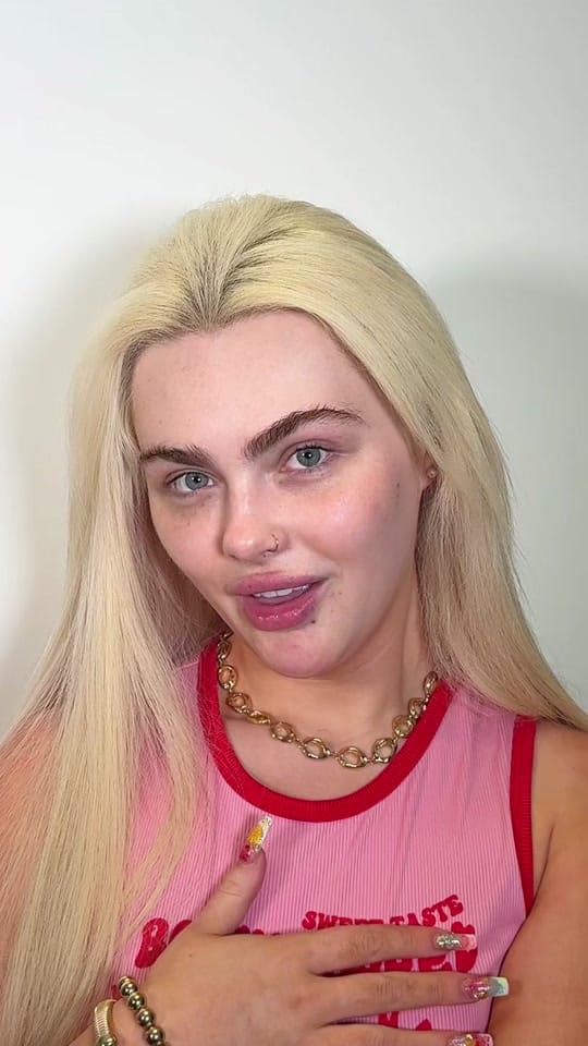 Post 5 by Jamie Barrie MUA on TikTok (video)