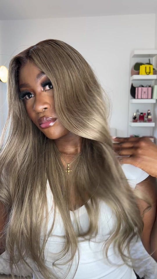 Post 2 by LUISA on TikTok (video)