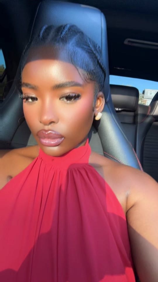 Post 6 by Teni Tendazzle on TikTok (video)
