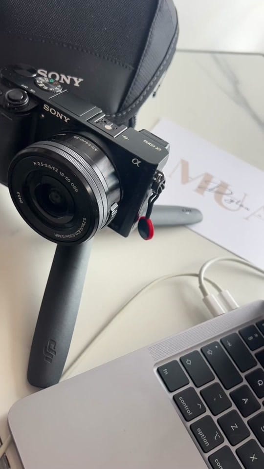 Post 6 by Mua Dylan on TikTok (video)