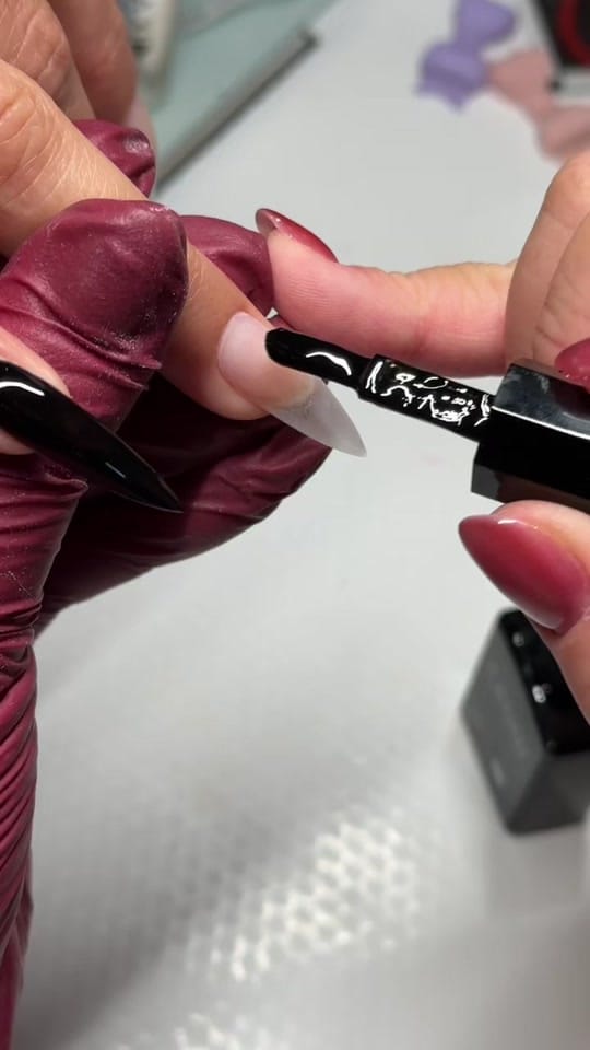 Post 6 by Your EastLDN Nail Artist on TikTok (video)