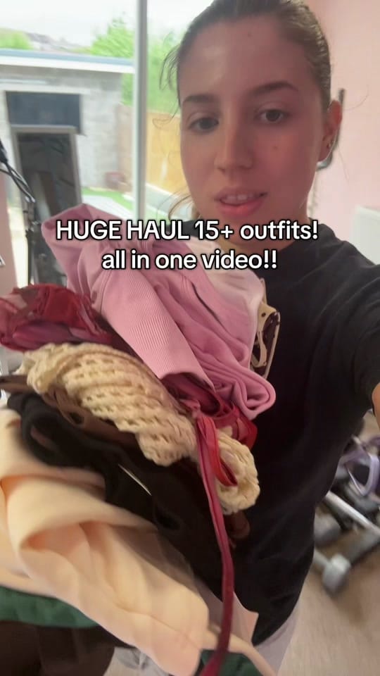 Post 4 by ChiaraKentBeauty on TikTok (video)
