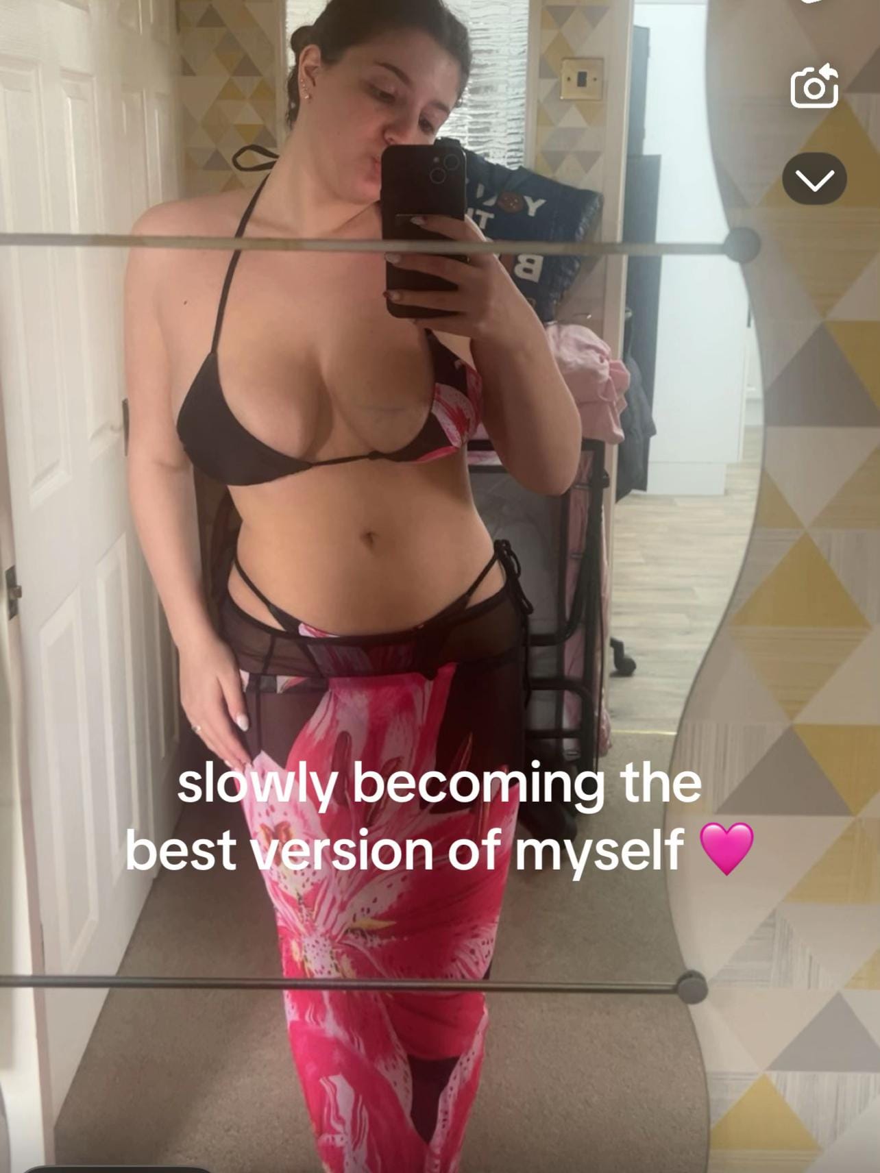 Post 1 by ChiaraKentBeauty on TikTok (video)