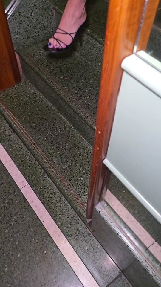 Post 1 by kelscurls on TikTok (video)