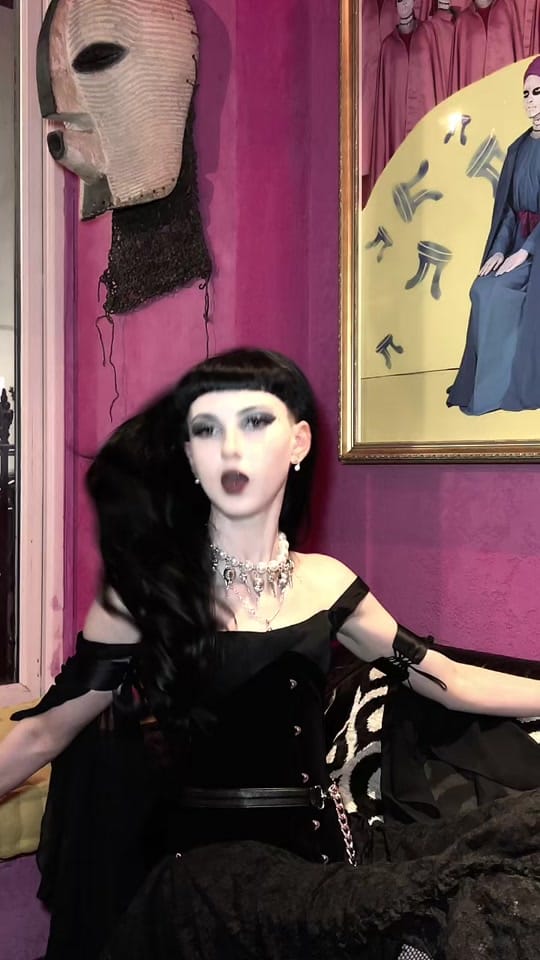 Post 7 by Bèvellystrange on TikTok (video)