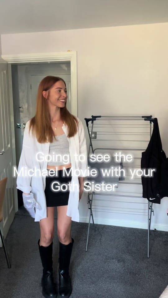 Post 6 by Bèvellystrange on TikTok (video)