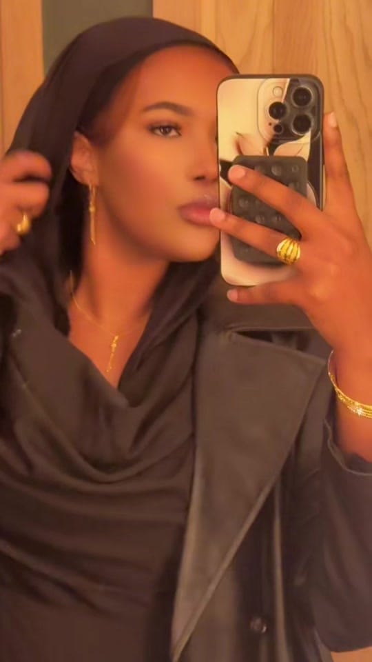 Post 2 by jiyaa_baby on TikTok (video)