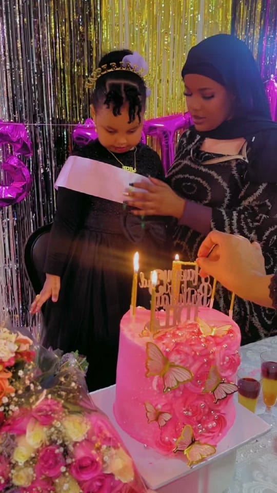 Post 10 by jiyaa_baby on TikTok (video)