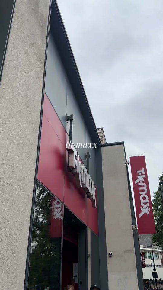 Post 3 by 𝑺𝒂𝒔𝒉𝒂♡ on TikTok (video)
