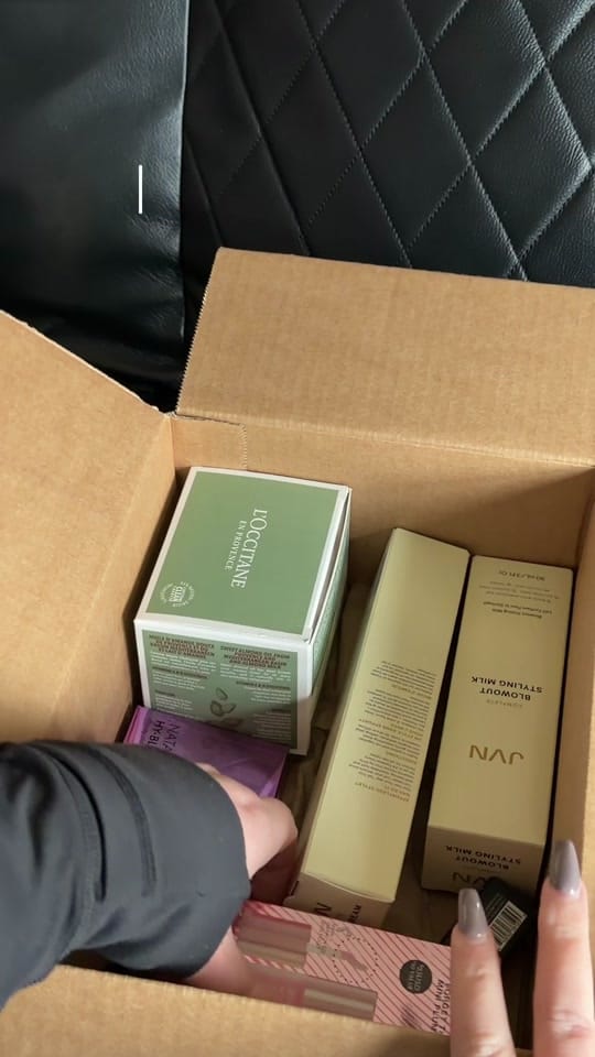 Post 2 by Amanda K on TikTok (video)