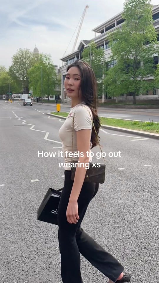 Post 3 by Mia on TikTok (video)