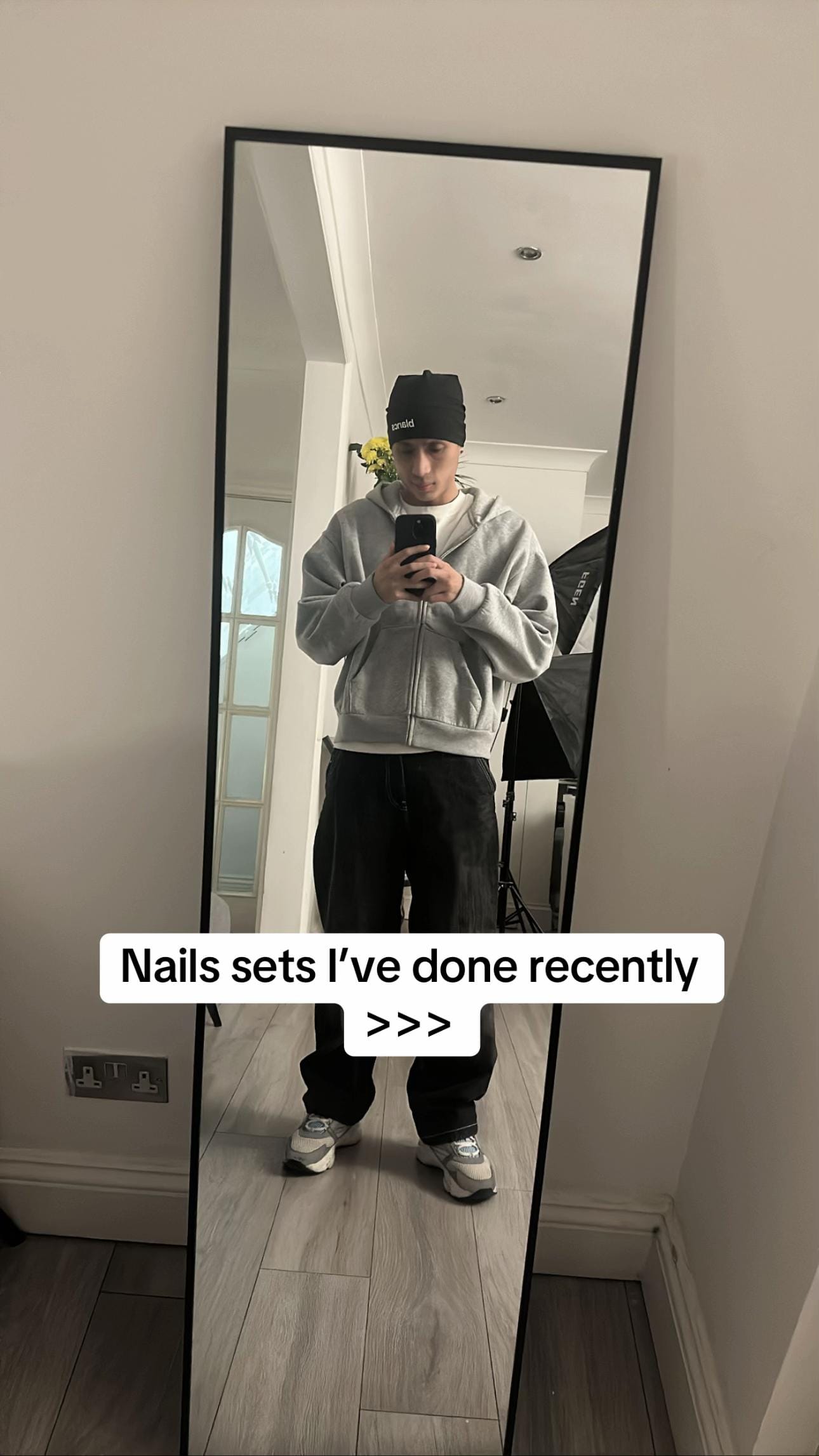 Post 7 by JohnsonLeNails on TikTok (video)