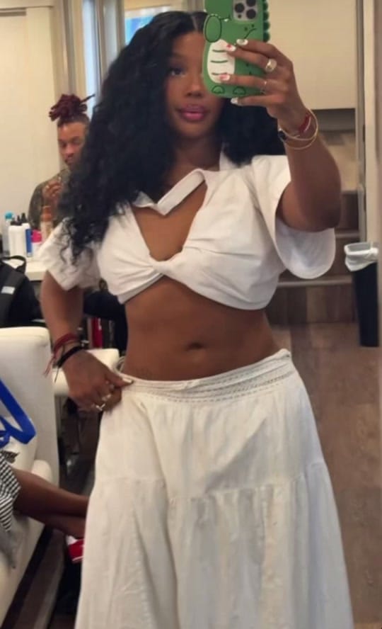 Post 1 by SolanaATE🇬🇧 on TikTok (video)