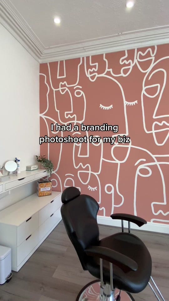Post 7 by Jess Yarwood-Funky Face Beauty on TikTok (video)