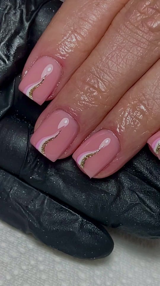 Post 2 by Beautybydoll on TikTok (video)