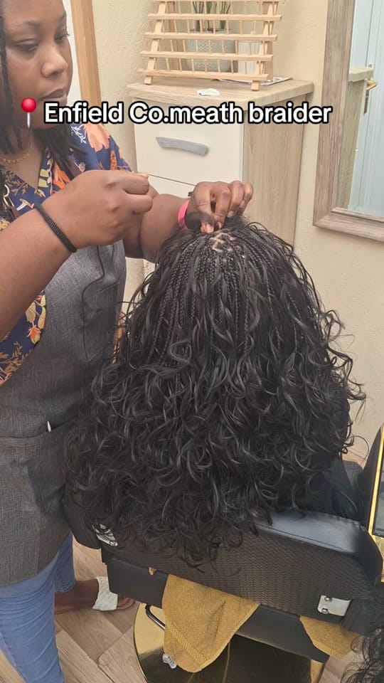 Post 4 by Abenaa Matty on TikTok (video)