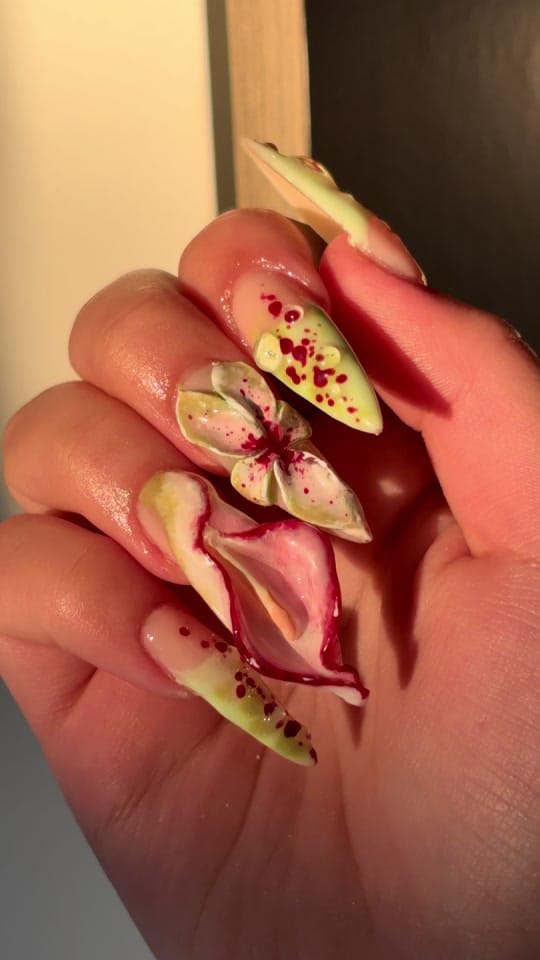 Post 9 by LEHNAILZ on TikTok (video)