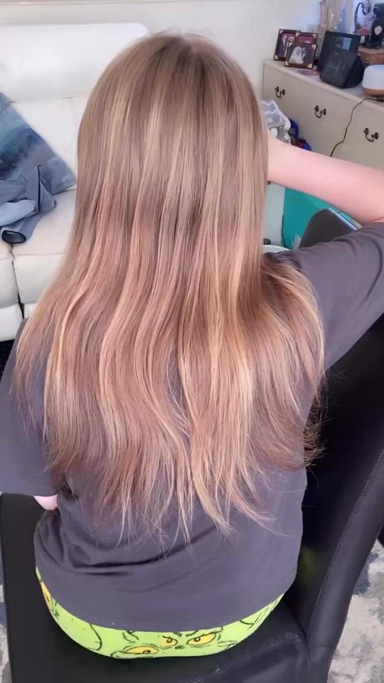Post 7 by The mobile Beautician on TikTok (video)