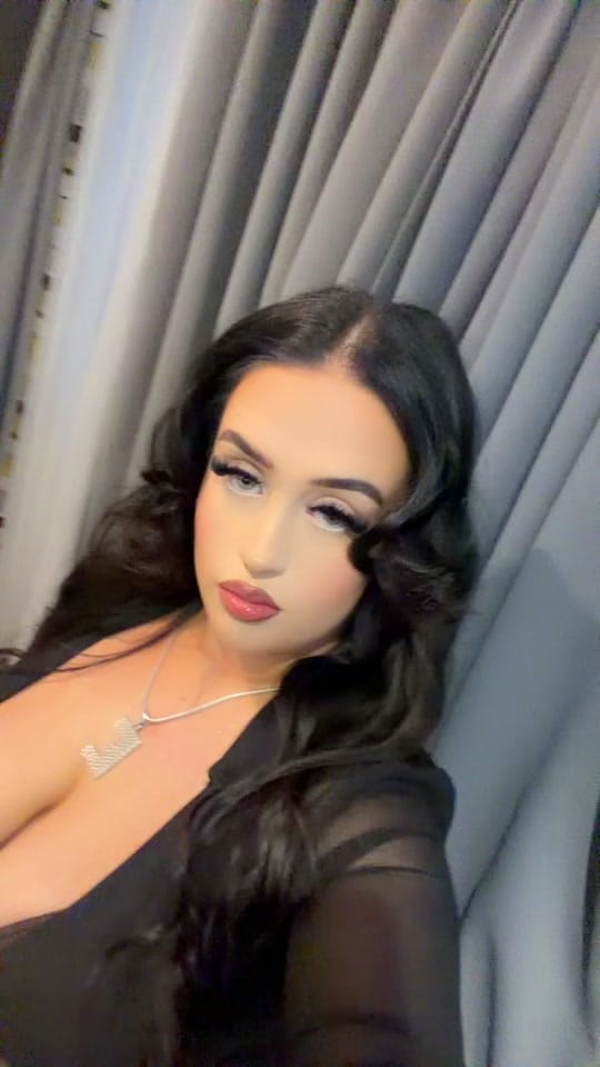 Post 1 by EAP BEAUTY🖤 on TikTok (video)