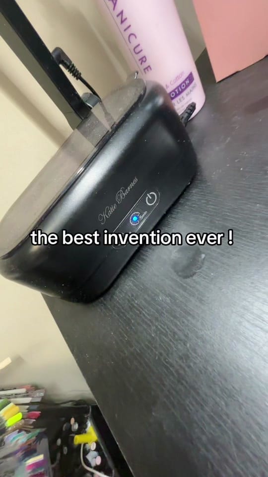 Post 2 by Amanda on TikTok (video)