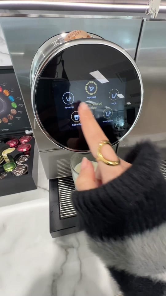 Post 7 by ✰ claudia sugarman ✰ on TikTok (video)
