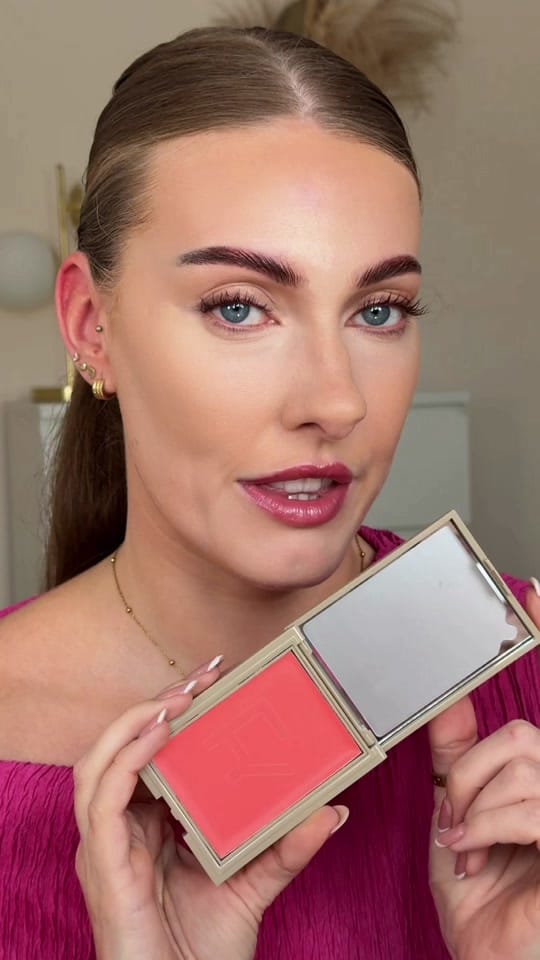 Post 9 by Katie Wakenshaw on TikTok (video)