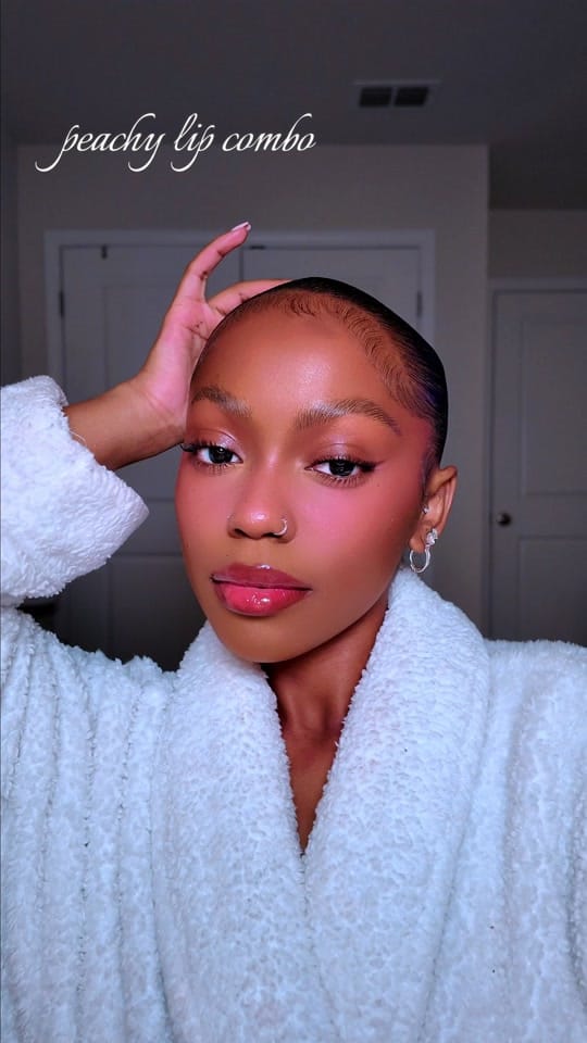 Post 10 by Mikaria on TikTok (video)