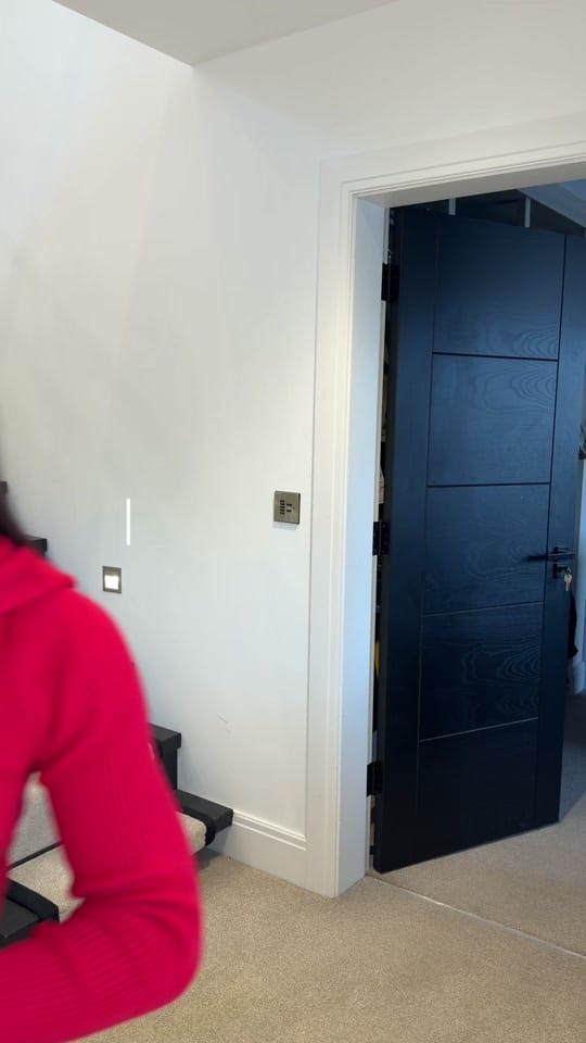 Post 5 by Chloe Louisè on TikTok (video)