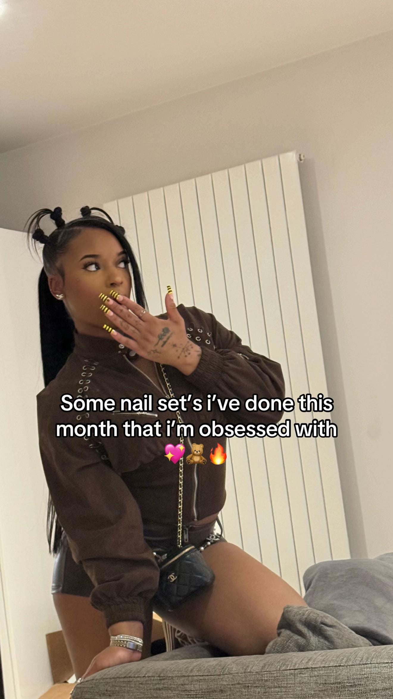 Post 1 by essvibess nails🧞‍♀️👩🏽‍🎨✨🪐 on TikTok (video)