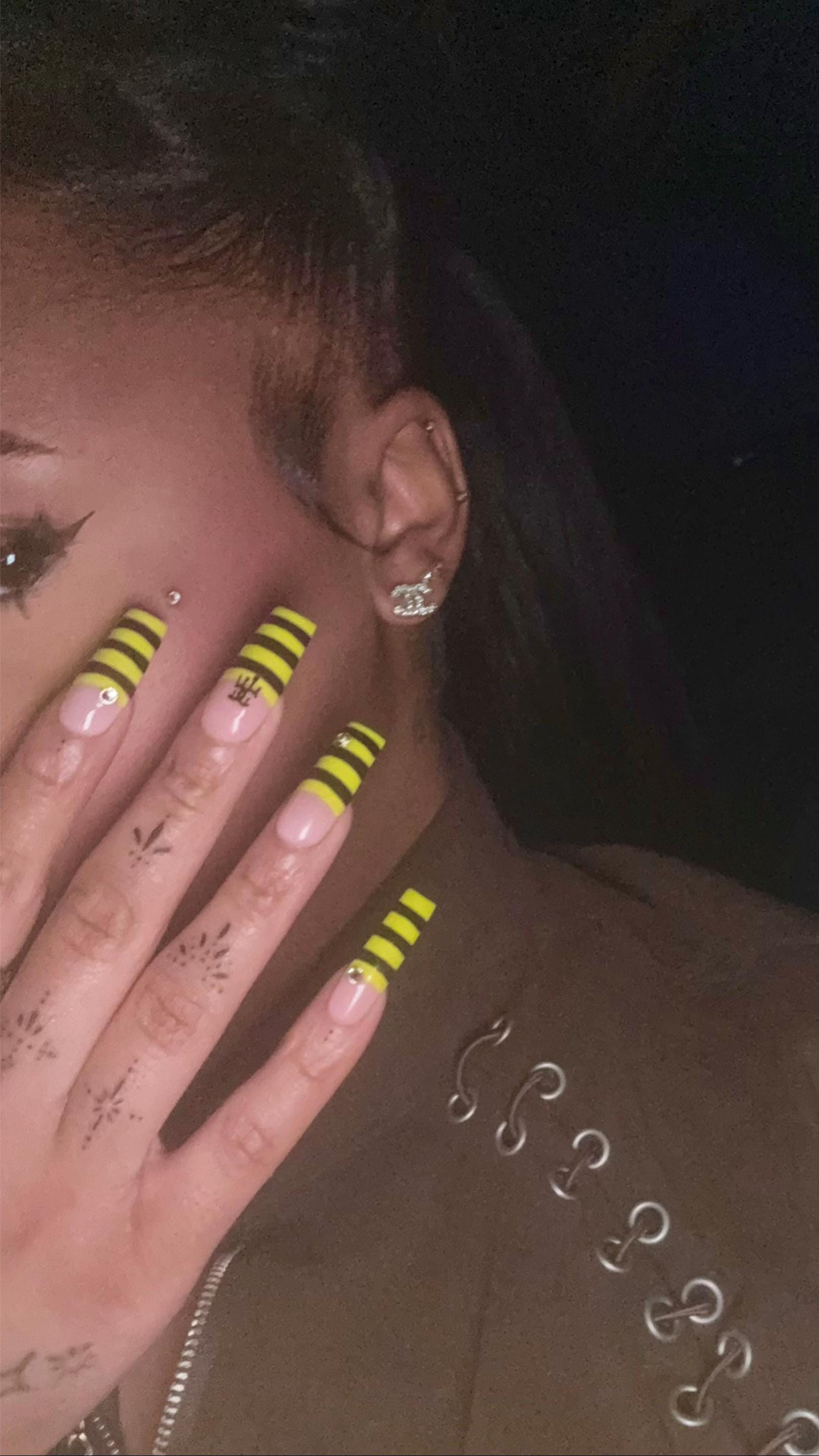 Post 3 by essvibess nails🧞‍♀️👩🏽‍🎨✨🪐 on TikTok (video)