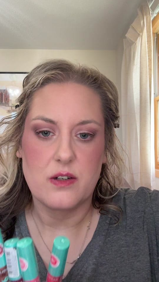 Post 10 by Chelsea 🖤 Makeup & Skincare on TikTok (video)