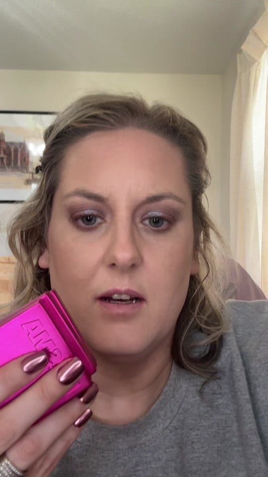Post 8 by Chelsea 🖤 Makeup & Skincare on TikTok (video)