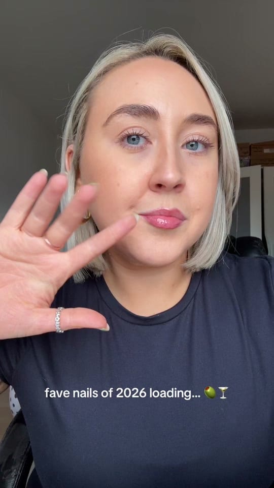 Post 3 by K R I S T E N ⚡️ on TikTok (video)