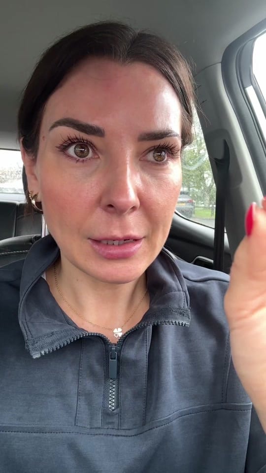 Post 1 by Laura Rooney on TikTok (video)