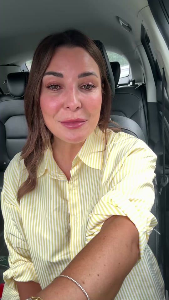 Post 10 by Laura Rooney on TikTok (video)