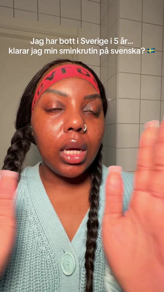 Post 2 by L Y N D A . S E M E on TikTok (video)