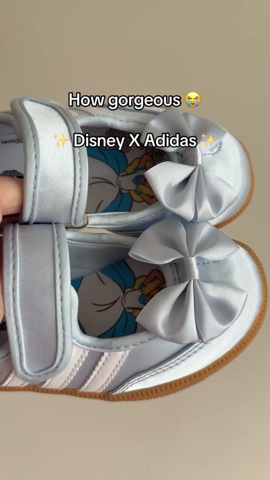 Post 3 by Ashley Lowe✨🎀🎠🫧🎟️ on TikTok (video)