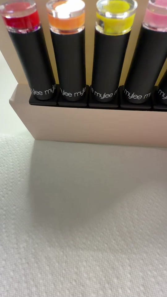 Post 1 by Hajni (Hoy knee) 💚 🐉 on TikTok (video)