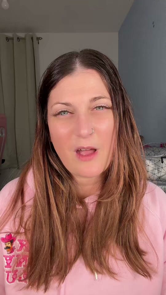 Post 9 by Hajni (Hoy knee) 💚 🐉 on TikTok (video)