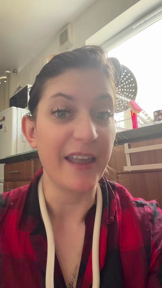 Post 6 by Hajni (Hoy knee) 💚 🐉 on TikTok (video)