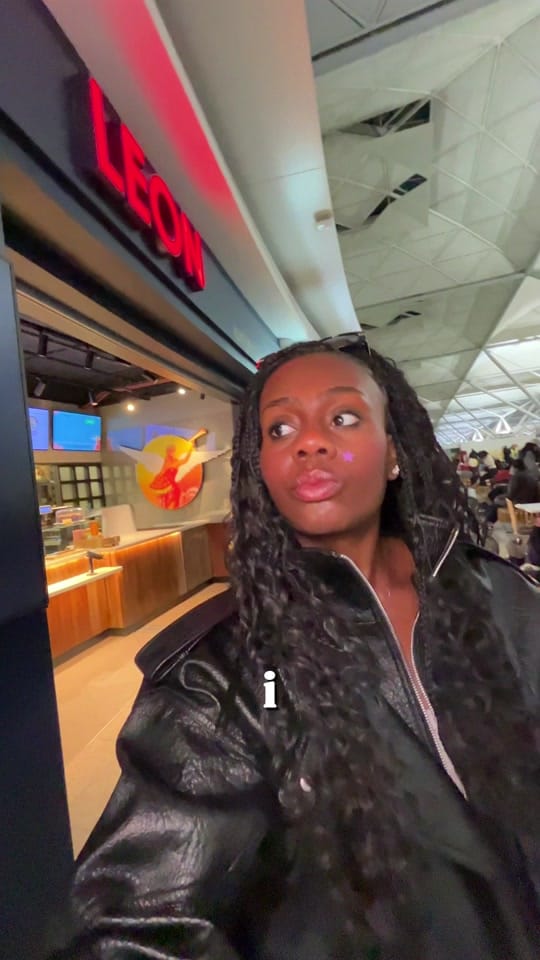 Post 8 by Stefany Kelvns on TikTok (video)