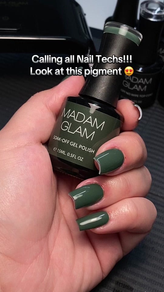 Post 6 by South London Nail Tech 💅✨ on TikTok (video)